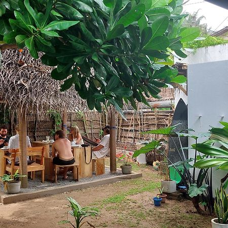 Cosynsurf Bed & Breakfast Matara Exterior foto