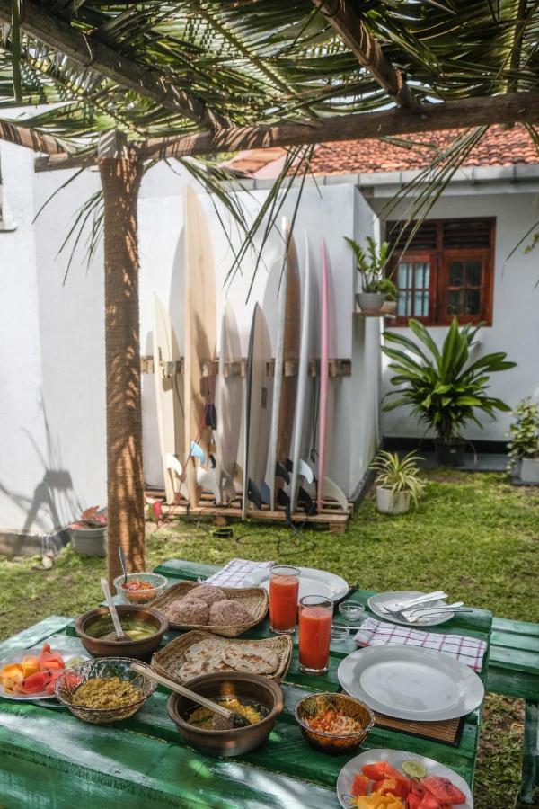 Cosynsurf Bed & Breakfast Matara Exterior foto
