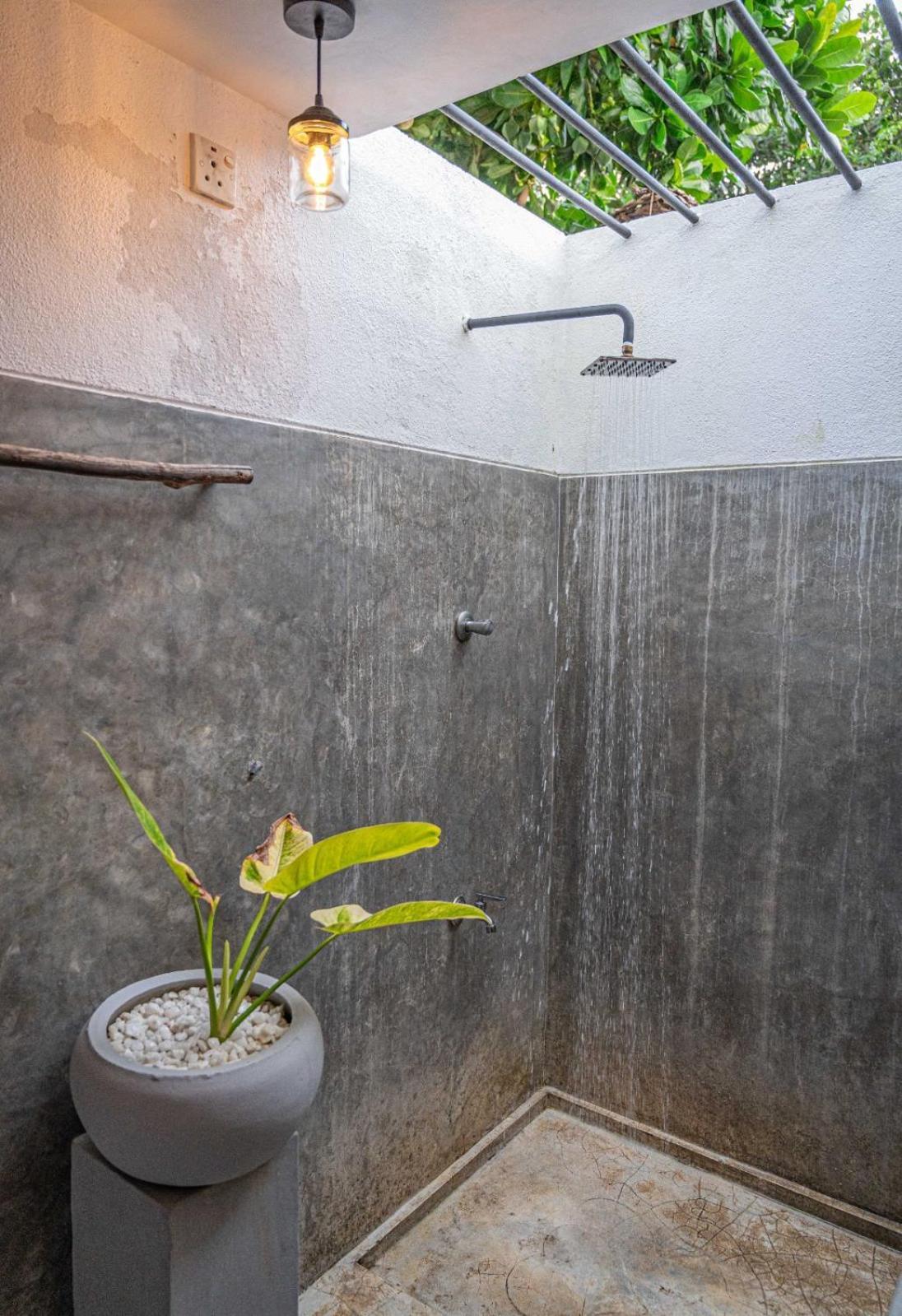 Cosynsurf Bed & Breakfast Matara Exterior foto